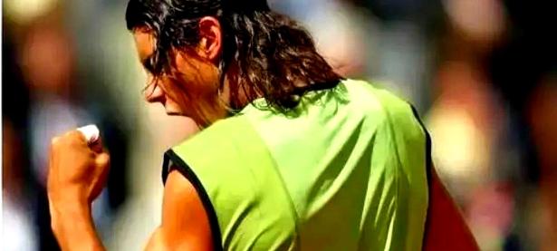 PG-纳达尔在篮网比赛中险胜，领先优势明显引发热议！观众掌声雷动(引得现场观众掌声不断)