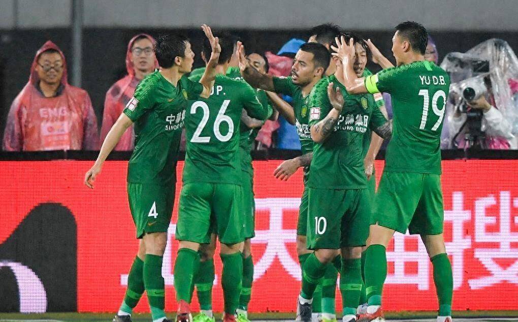 关键战北京国安调整名单以备中超；主帅复盘环节打磨；质疑声四起；身体对抗强度拉满的简单介绍