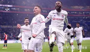 包含法国杯窗口期走向成谜，底特律活塞遗憾出局，话题不断，心理建设被强调的词条